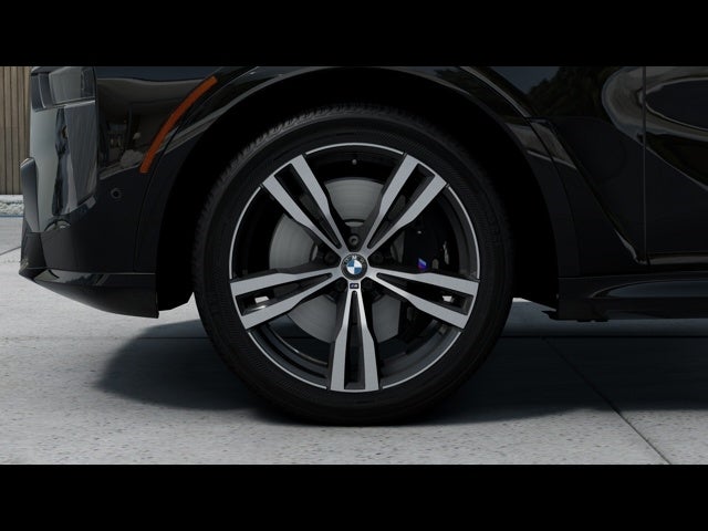 2025 BMW X7 xDrive40i Sports Activity Vehicle